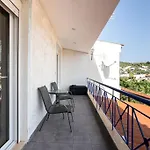 度假居 Relaxing Near The